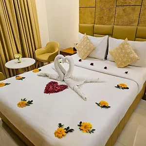 Hotel Royal Residency