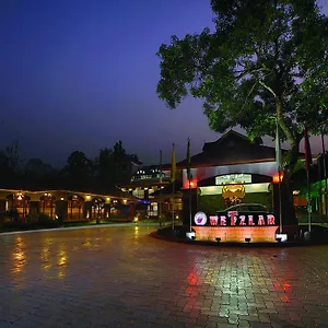 Resort Wetzlar & Hotels, Cochin